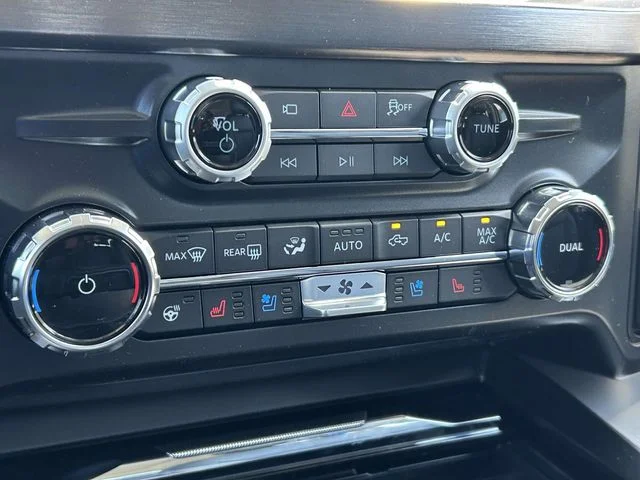 New 2026 Avalanche Ford F-350® Lariat® image 24