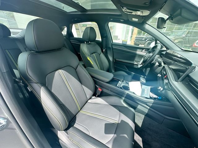 New 2026 Steel Matte Gray Kia GT image 29