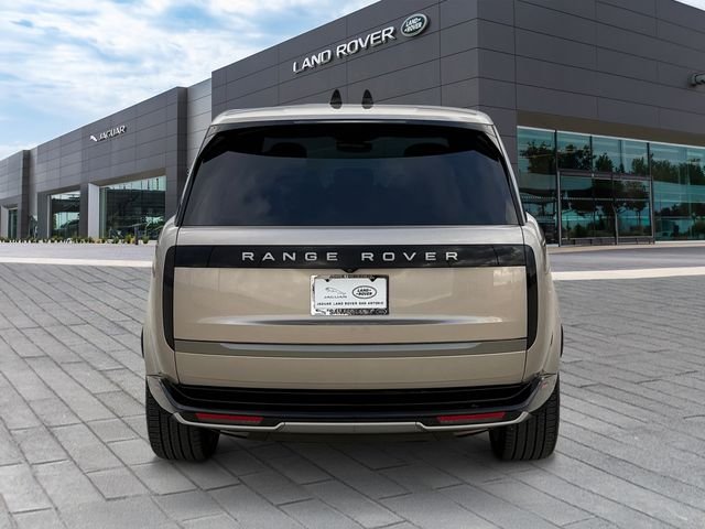 Certified Used 2024 Gold Land Rover SE image 4