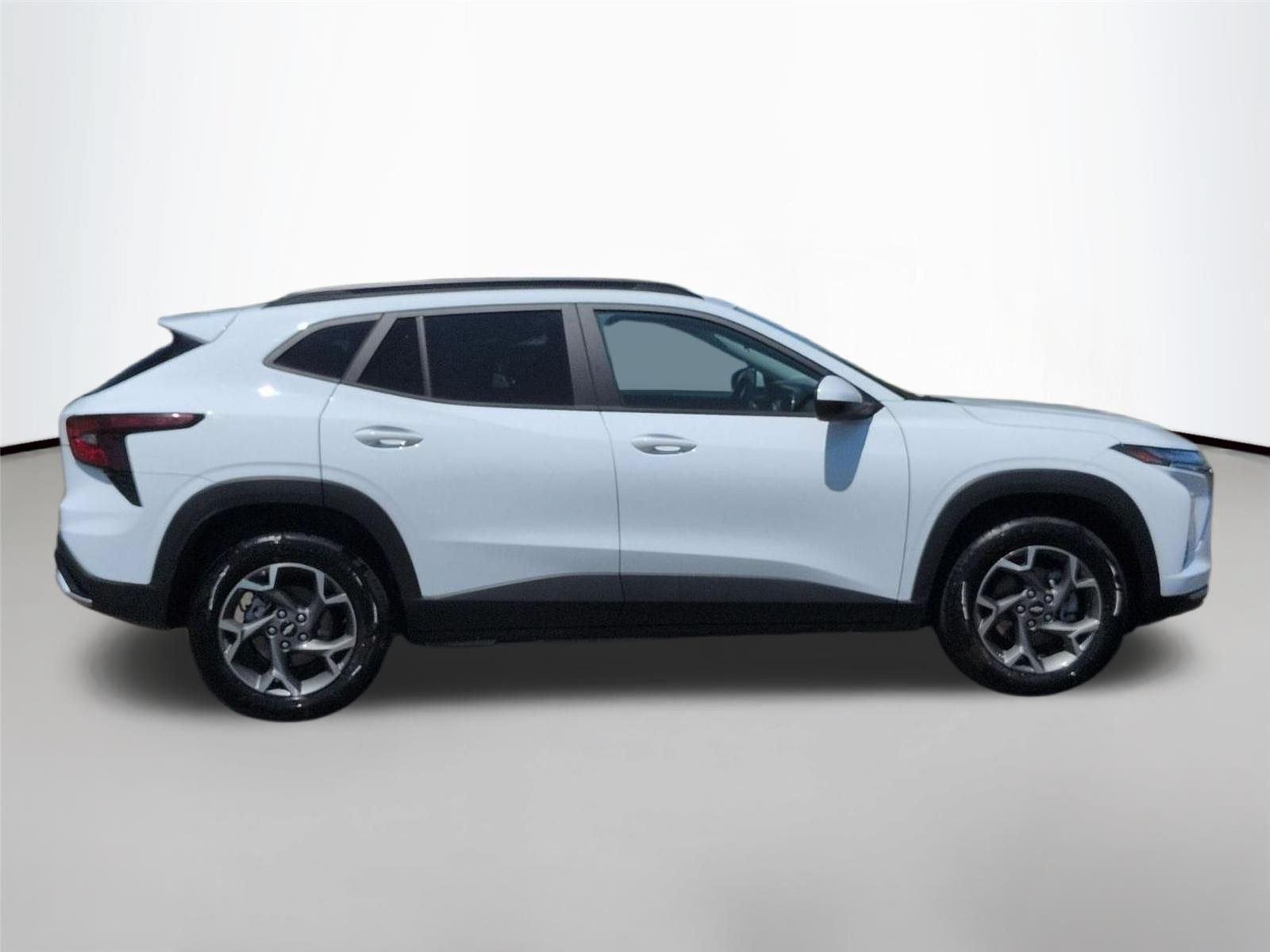 Used 2025  CHEVROLET 1LT image 6
