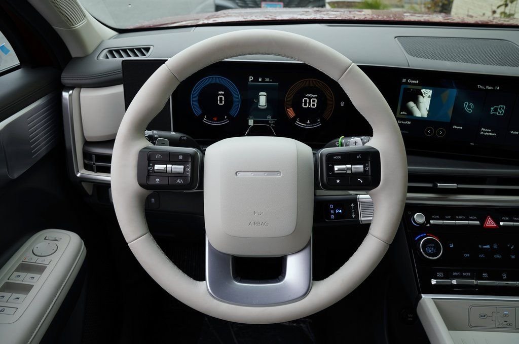 2025 Hyundai Santa Fe SEL - Photo 13