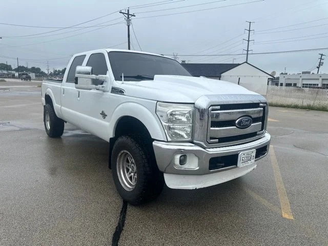 Used 2014 Oxford White Ford Lariat image 5