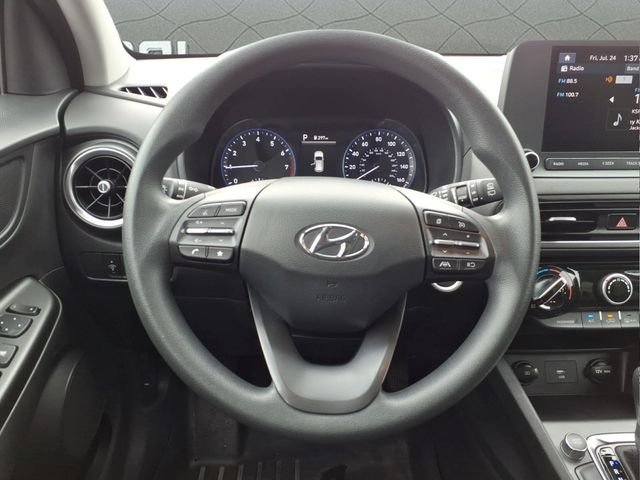 2023 Hyundai Kona SEL - Photo 16