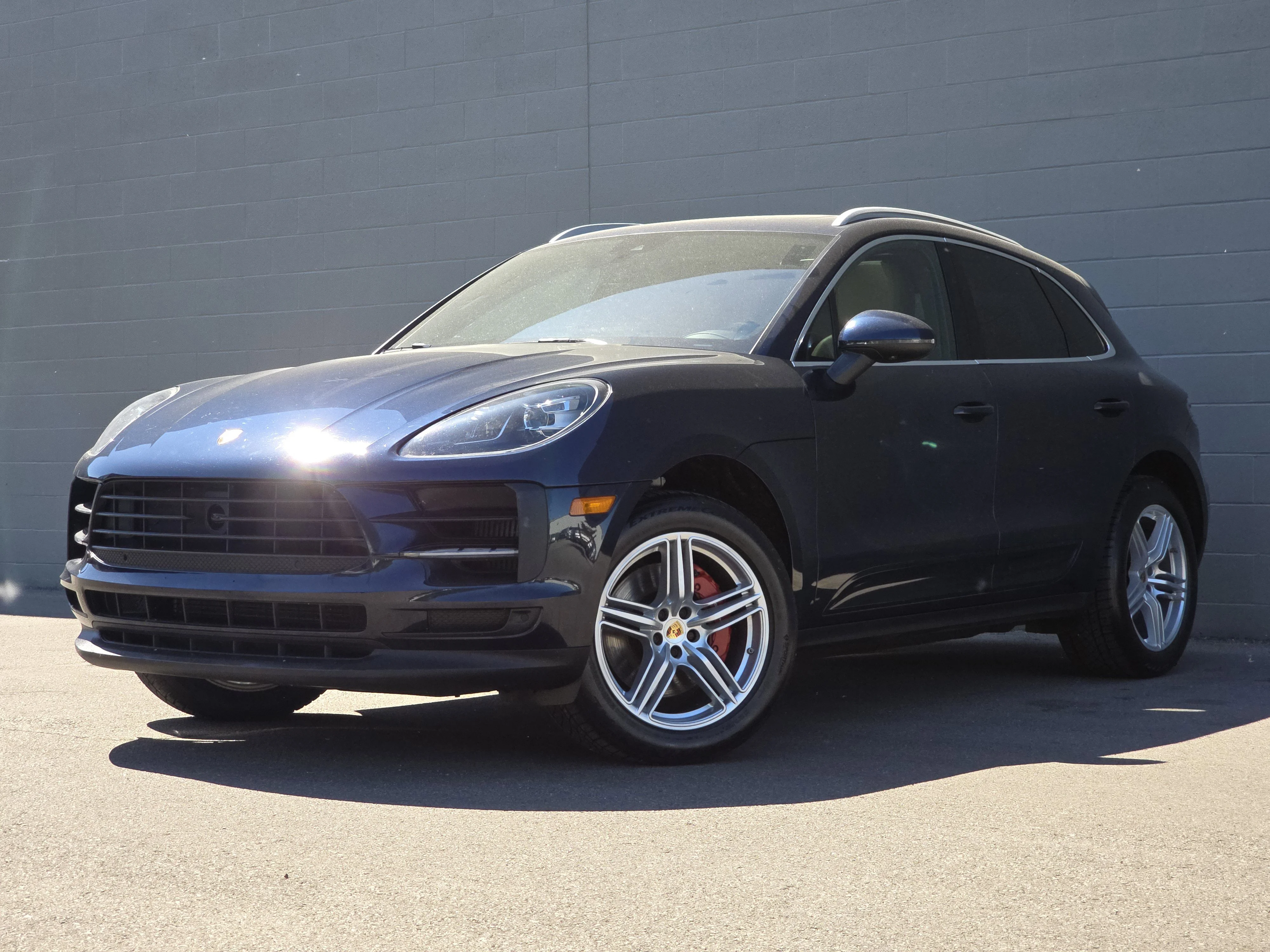 2020 Porsche Macan S's photo