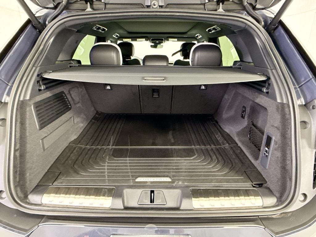 New 2026 Varesine Blue Land Rover Dynamic SE image 27
