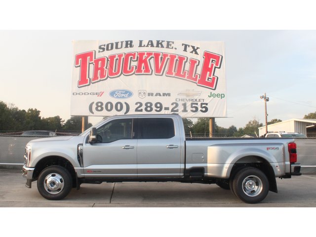 2027 Ford Super Duty LARIAT