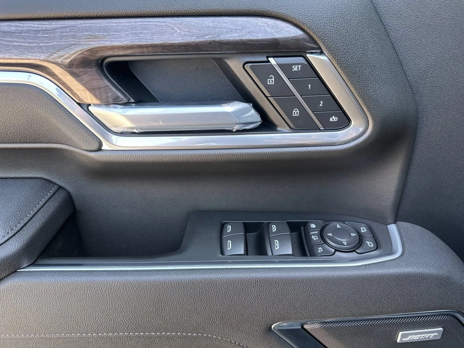 2026 Chevrolet Silverado 2500 HD LTZ - Photo 11