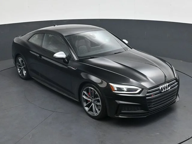 Used 2018 Black Audi 3.0T Premium Plus image 23