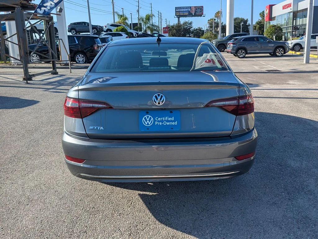Used 2020 Gray Volkswagen 1.4T S image 5
