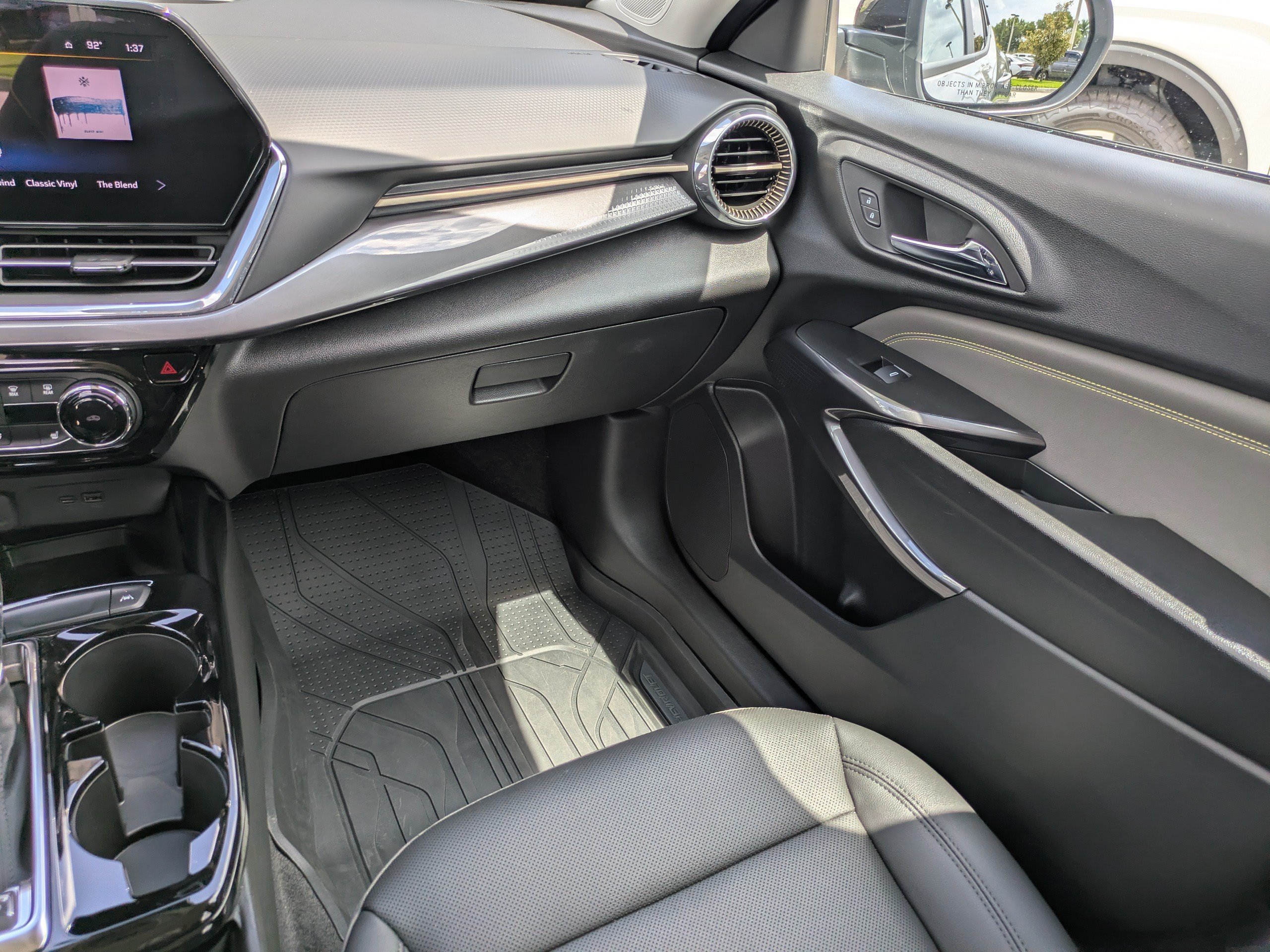2026 Chevrolet Trax Activ - Photo 15