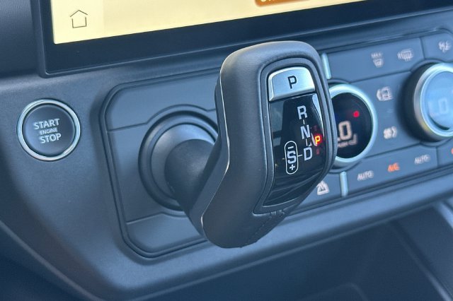 New 2026 Fuji White Land Rover S image 20