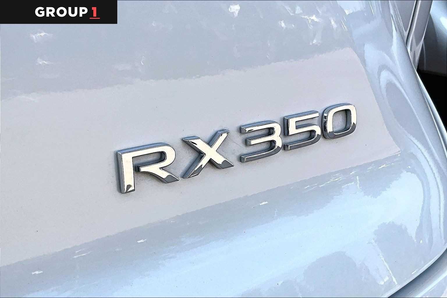 Used 2024 Eminent White Pearl Lexus Premium image 27