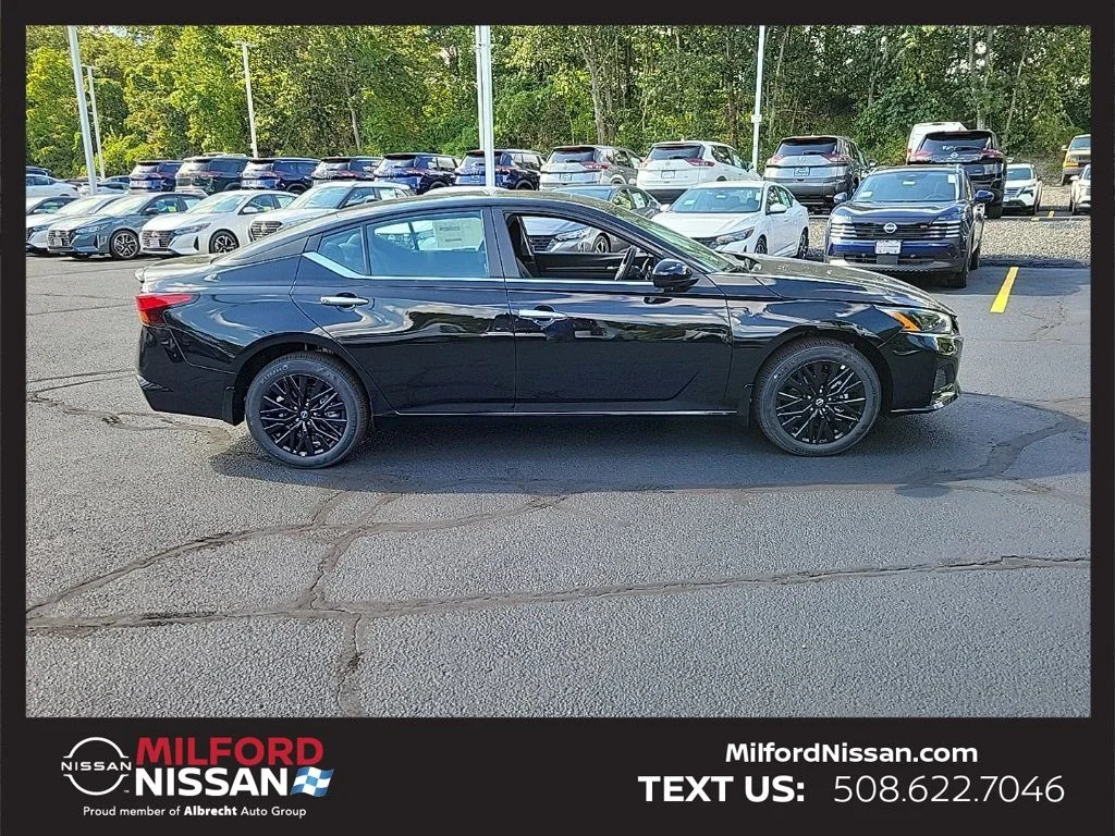 Certified Used 2025 Black Nissan 2.5 SV image 6