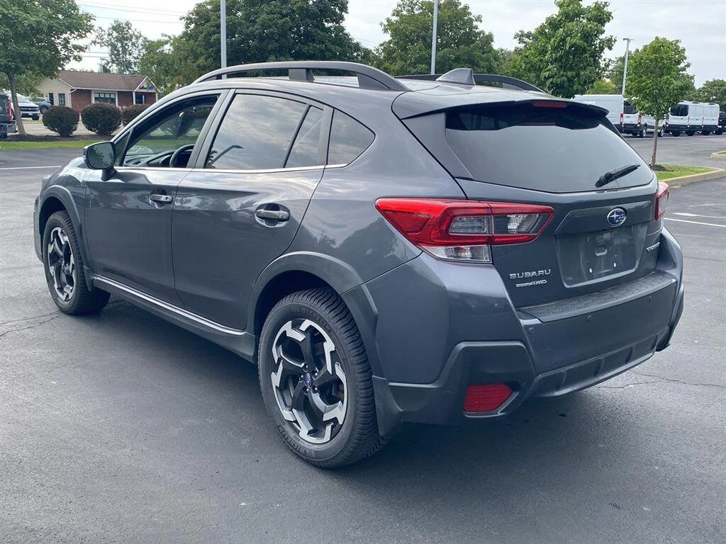 Used 2021 Magnetite Gray Metallic Subaru Limited image 8