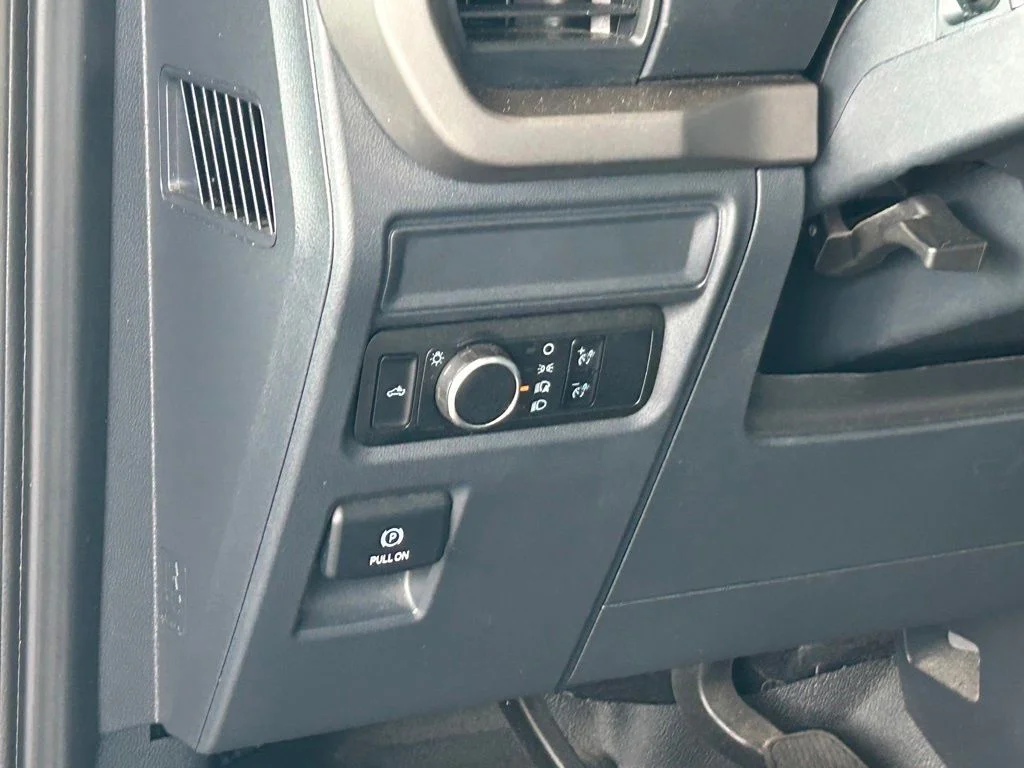 Certified Used 2024 Oxford White Ford XL image 32