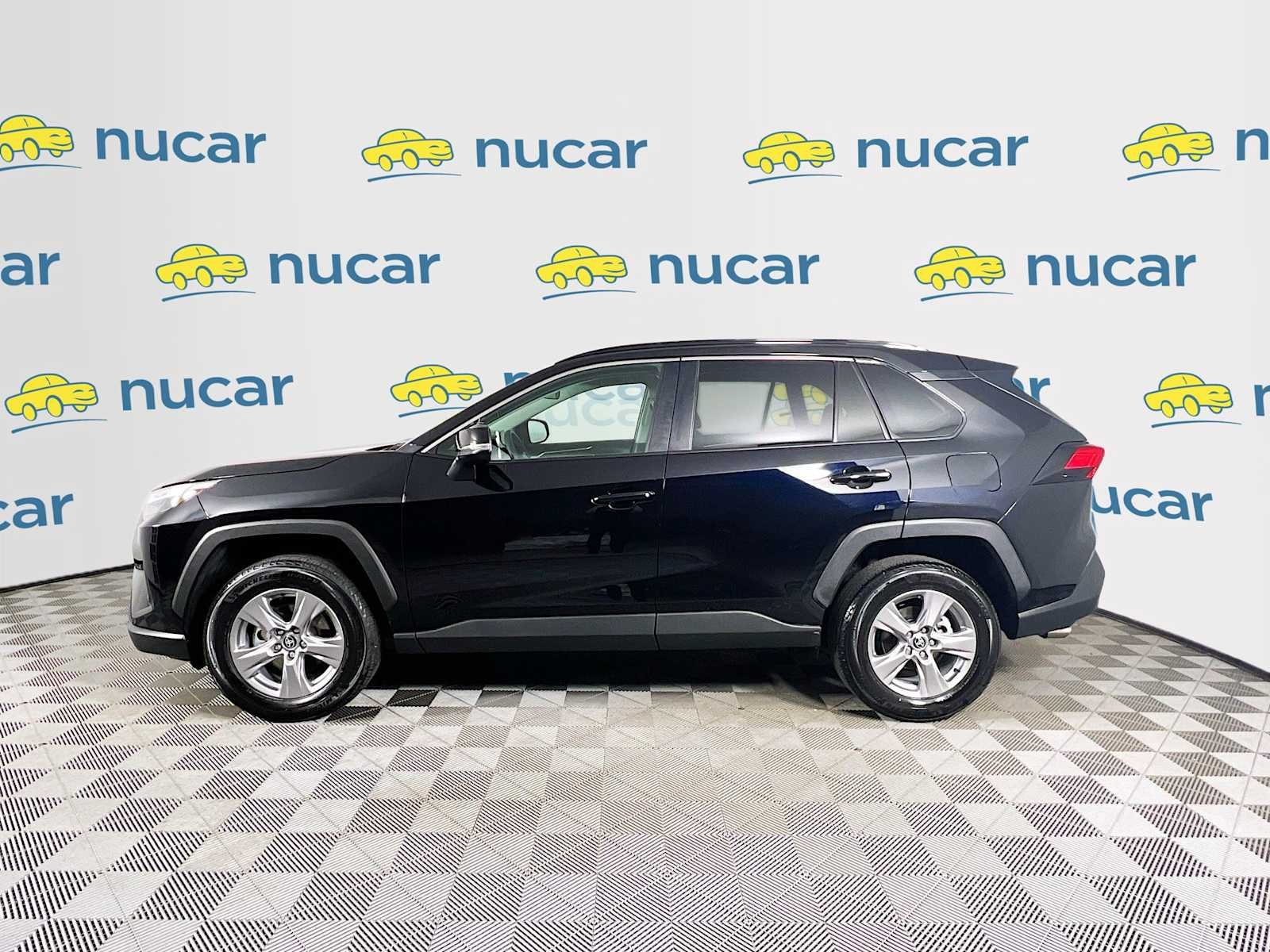 Used 2025 Midnight Black Metallic Toyota XLE image 4