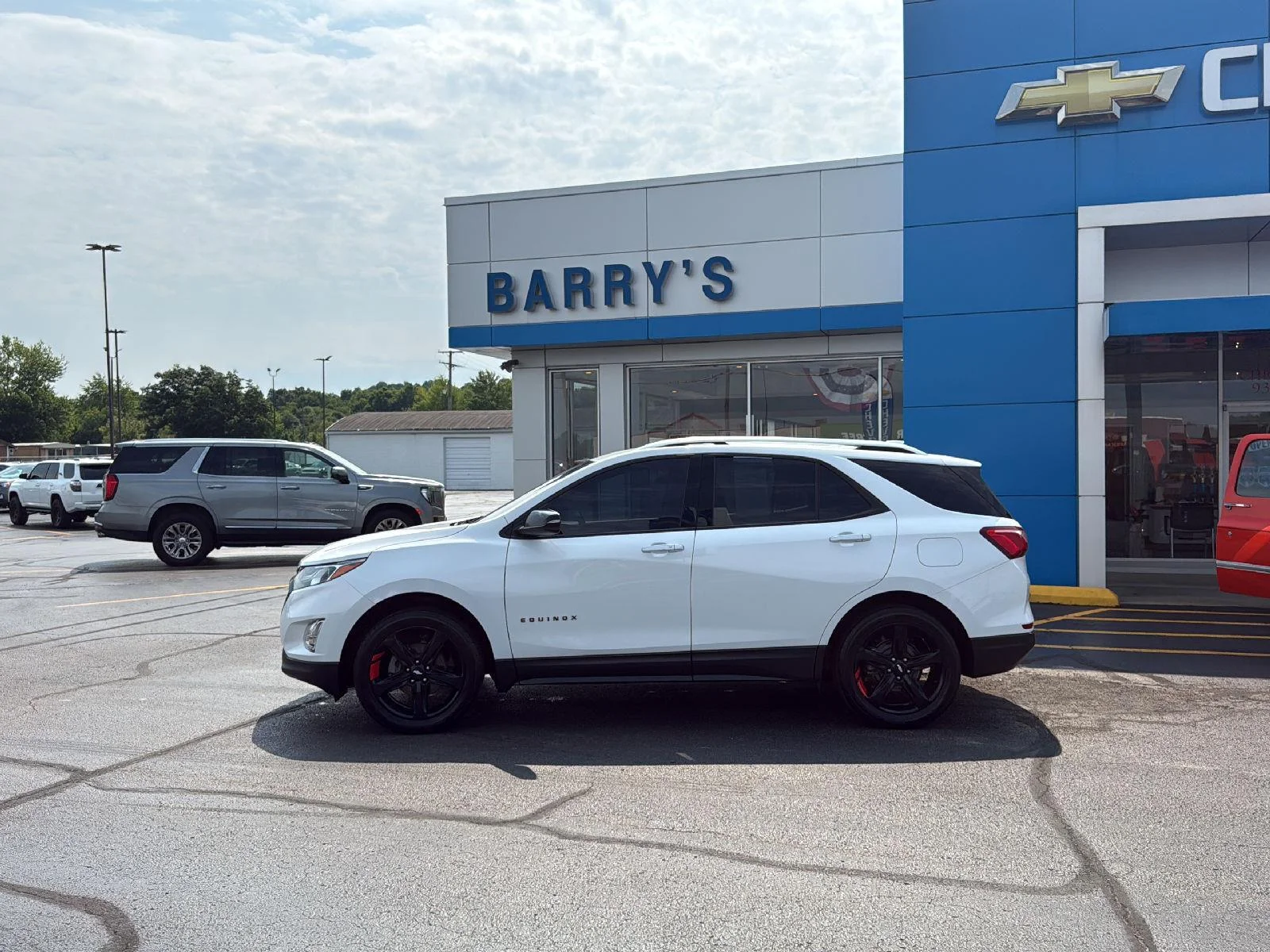 Used 2020 Chevrolet Equinox Premier with VIN 2GNAXXEV0L6206970 for sale in West Union, OH