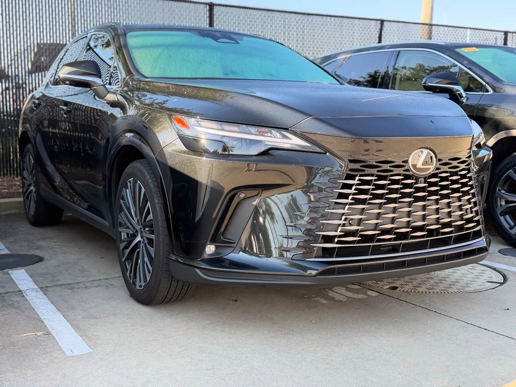 Used 2025 Black Lexus 350 Premium Plus image 2