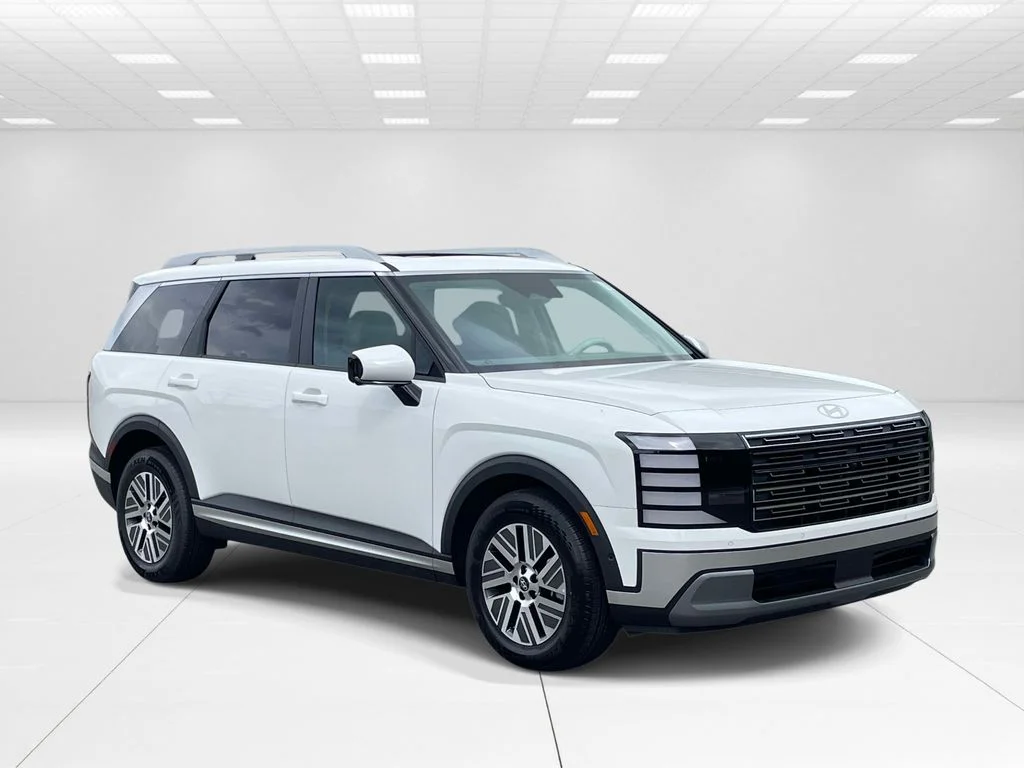 New 2026 White Hyundai SEL Premium image 1