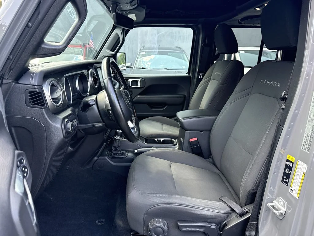 Used 2021 Gray Jeep Unlimited Sahara image 18