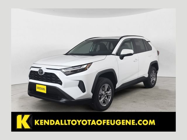 2025 Toyota RAV4 XLE AWD's photo