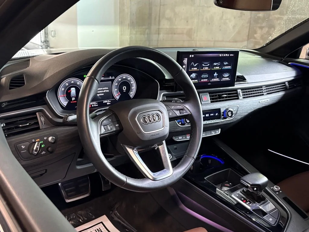 Used 2023 Green Metallic Audi 45 Prestige image 4