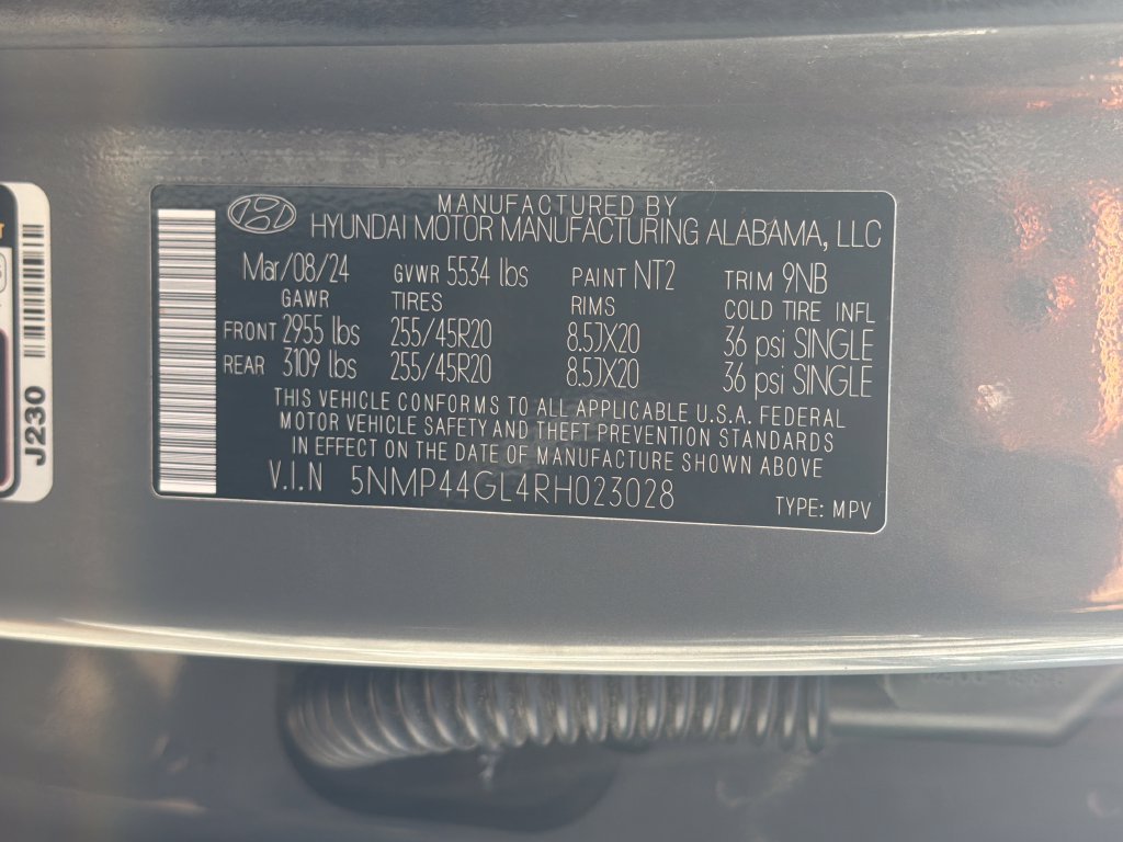 Used 2024 Hampton Gray Hyundai Limited image 32
