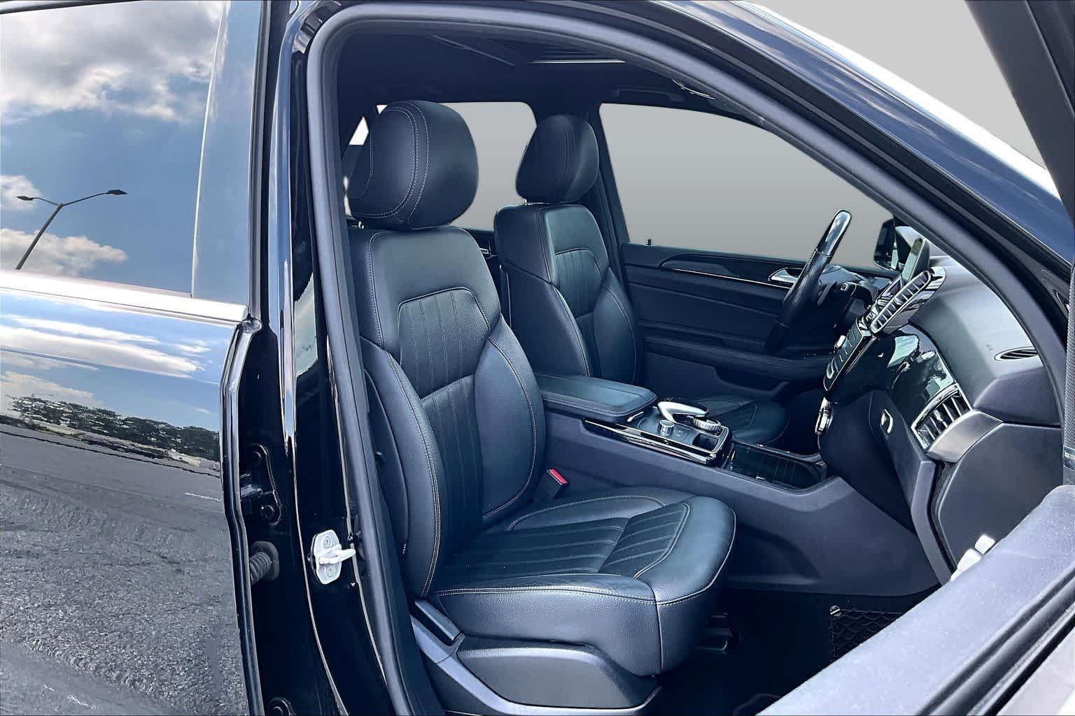 Used 2017 Black Mercedes-Benz GLE 350 image 9