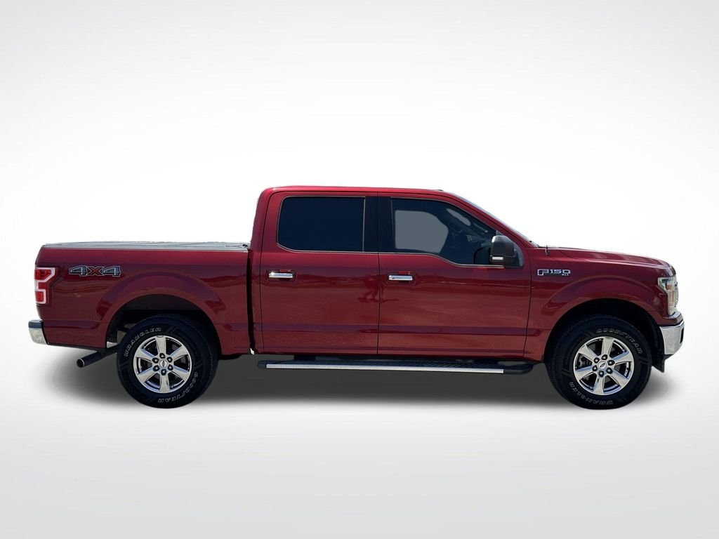 Used 2018 Red Ford XLT image 9