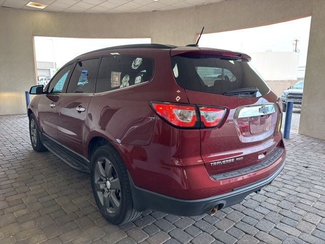 Used 2017 Chevrolet Traverse 2LT with VIN 1GNKVHKD3HJ340474 for sale in Bullhead City, AZ