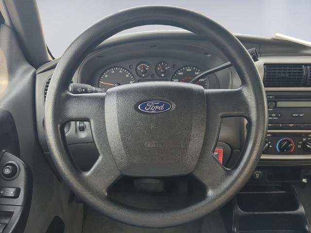 Used 2009 White Ford  image 14