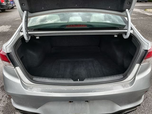 Used 2019 Silver Hyundai SEL image 21