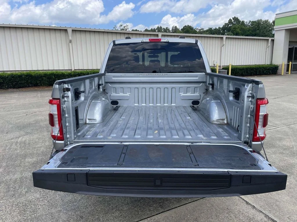 Certified Used 2022 Silver Ford Lariat image 10