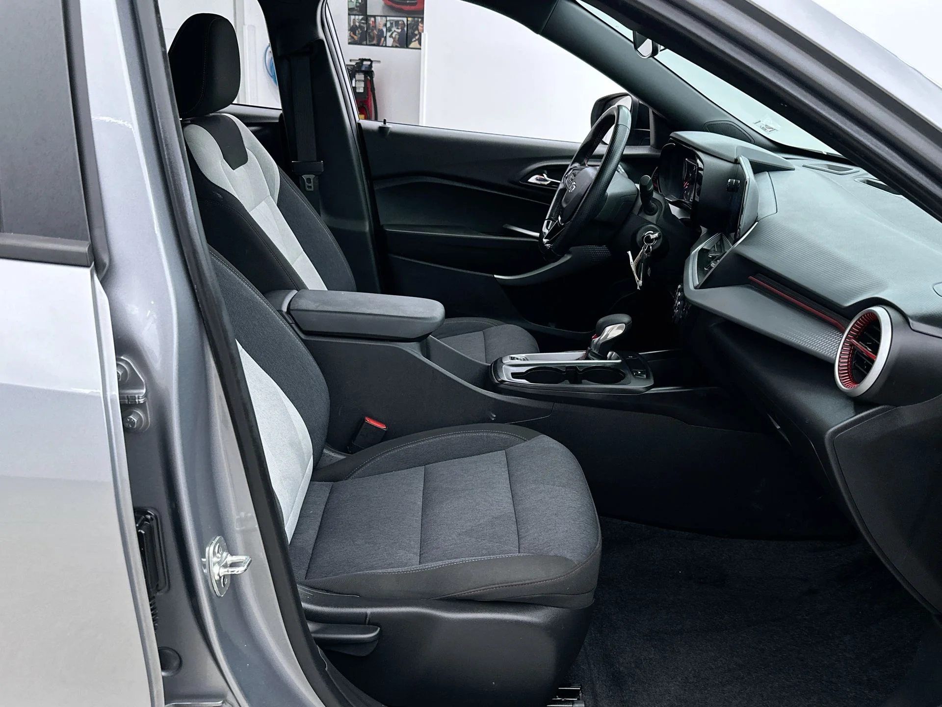 Certified Used 2024 Gray Chevrolet 1RS image 15