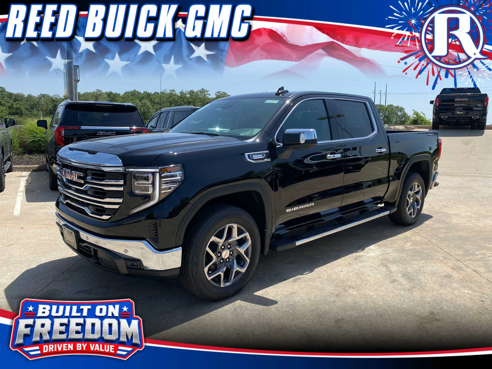 New 2026 Onyx Black GMC SLT image 1