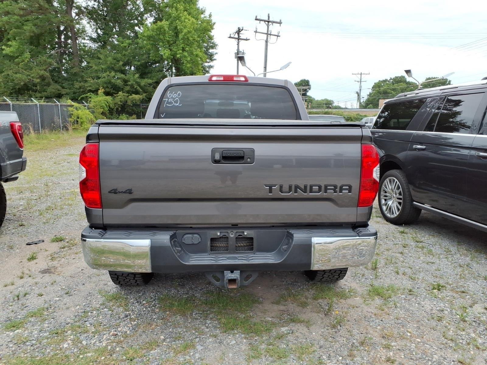 Used 2017 Magnetic Gray Metallic Toyota SR5 image 4