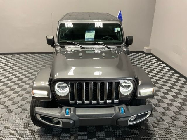 Certified Used 2022 Crystal Metallic Jeep Unlimited Sahara 4xe image 5