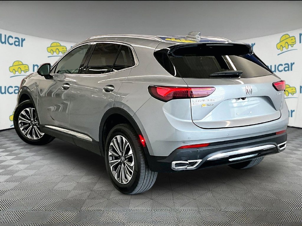 Used 2024 Gray Buick Preferred image 4