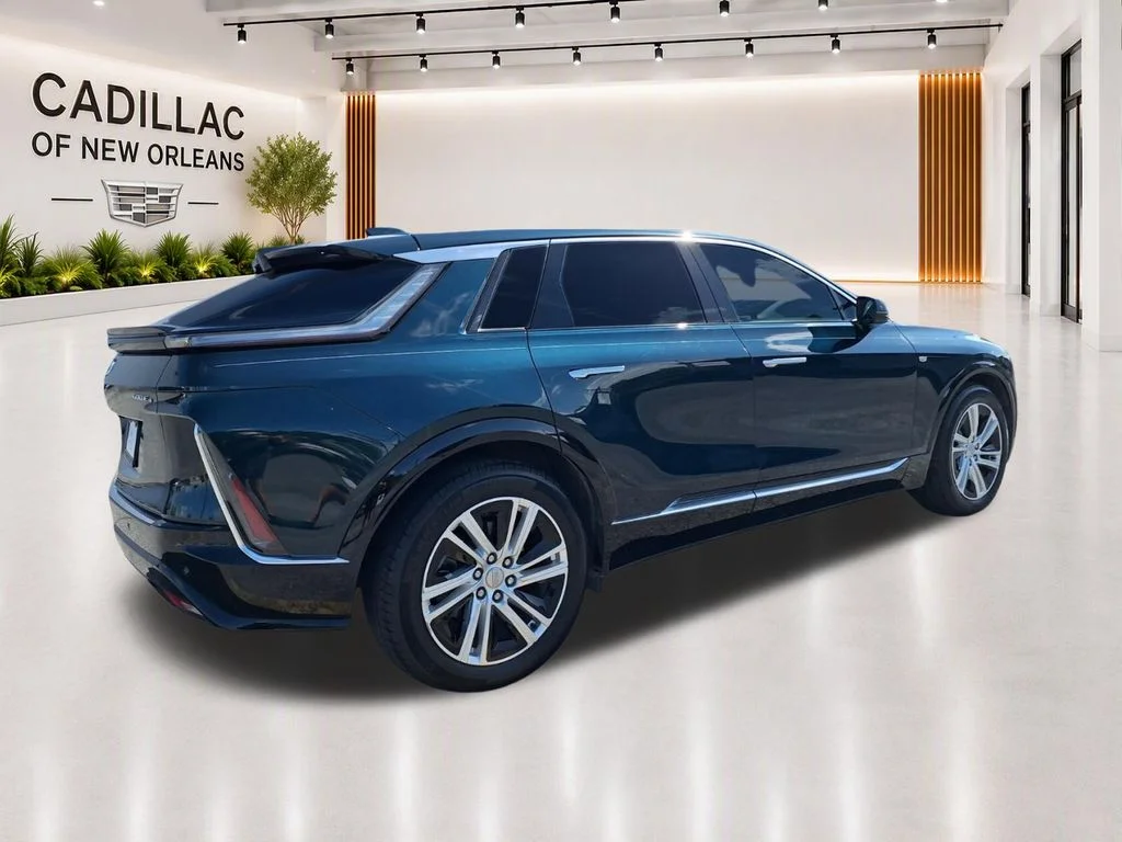 Certified Used 2024 Green Cadillac Tech image 3
