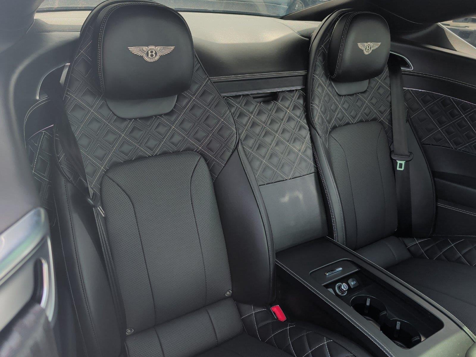 Used 2020 Glacier White Bentley GT First Edition image 42