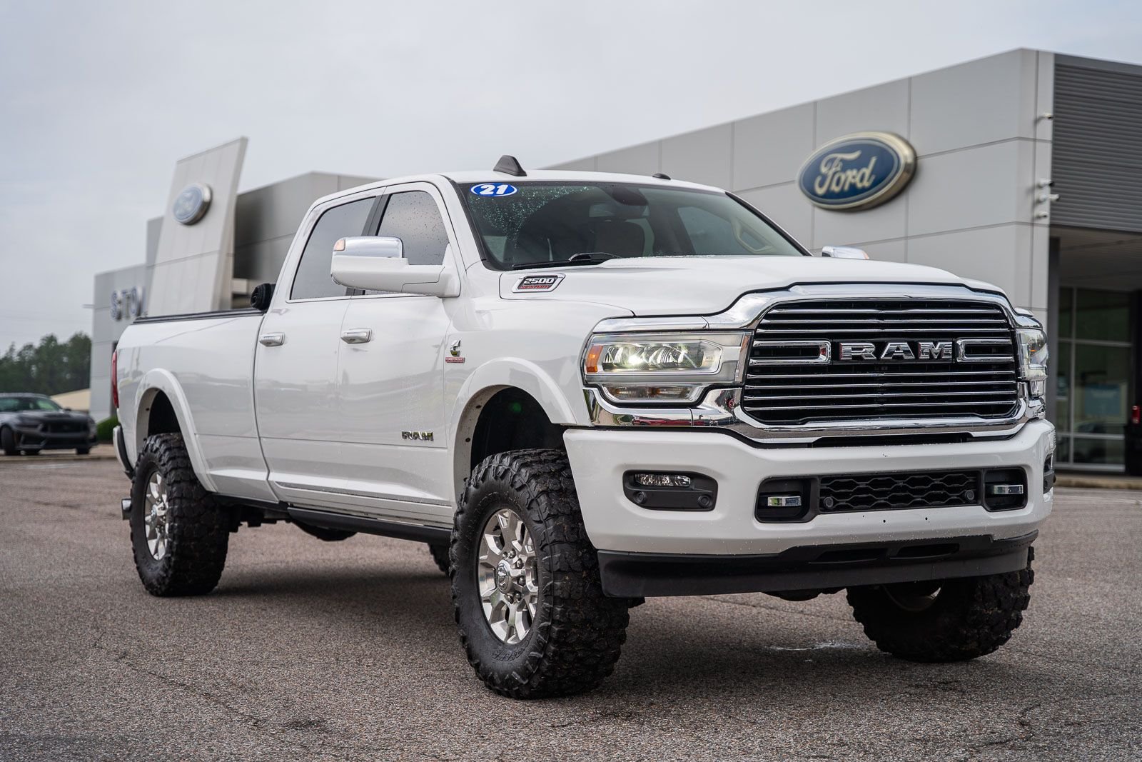 2021 RAM 2500 Laramie 4X4 Crew Cab LWB's photo