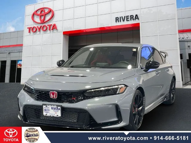 Certified Used 2025 Sonic Gray Pearl Honda  image 4