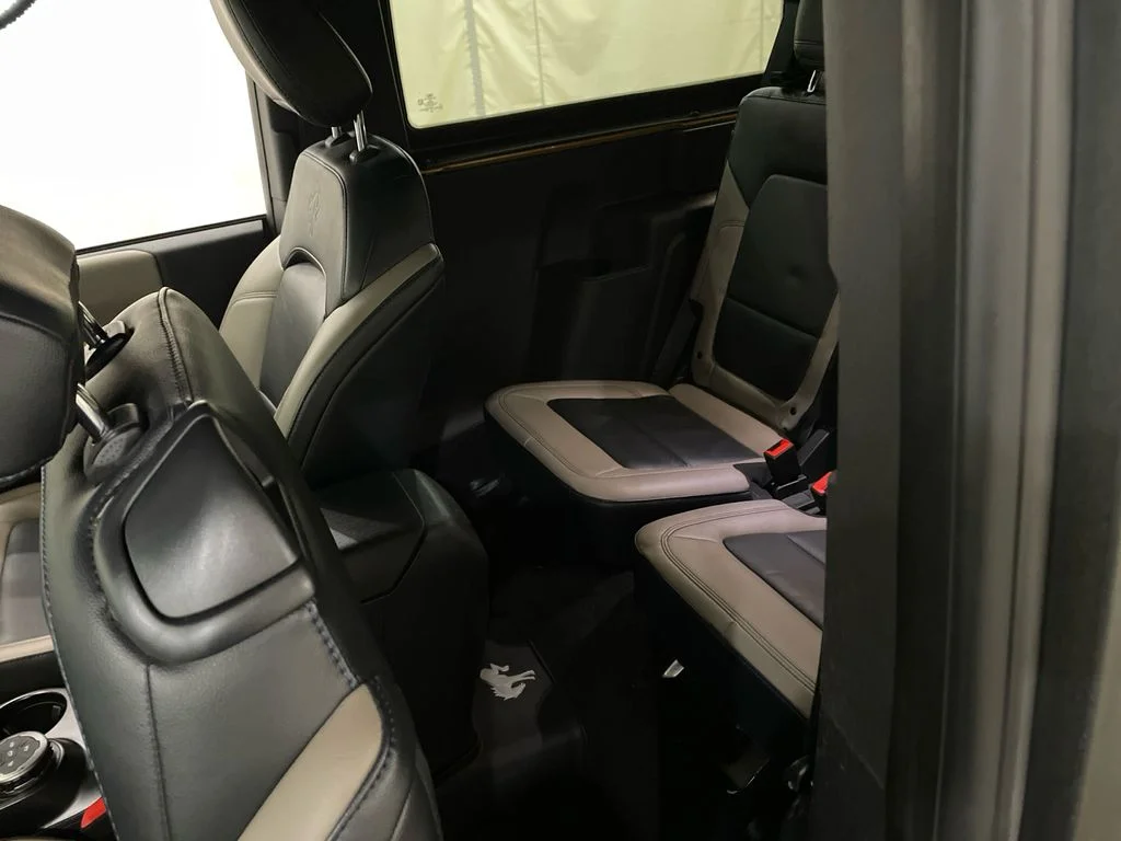 Used 2022 CYBER ORANGE MET TRI-COAT Ford Wildtrak image 31
