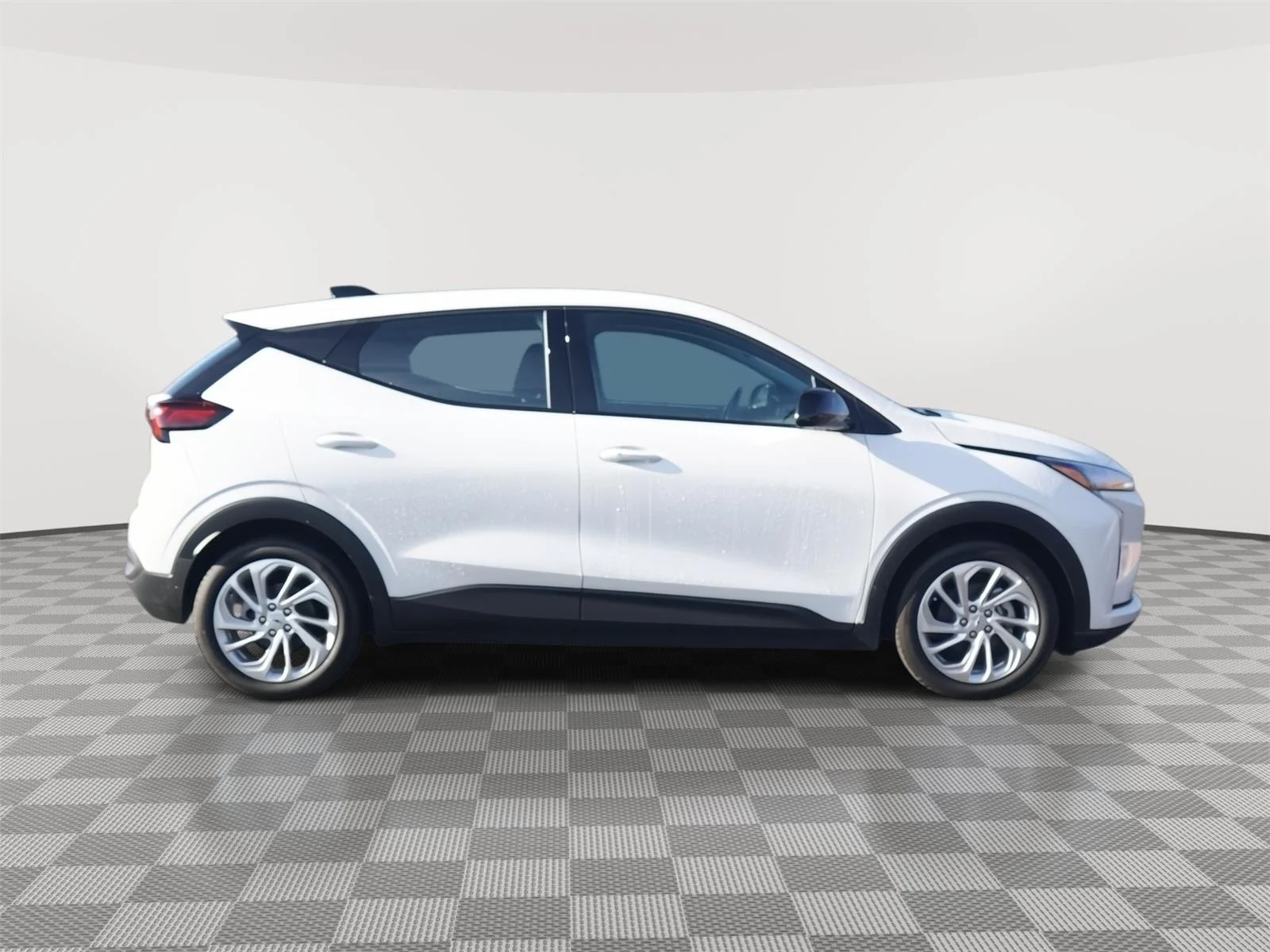 New 2027 Summit White Chevrolet LT image 2