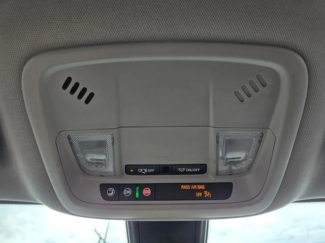 Used 2022 Silver Chevrolet LT image 26
