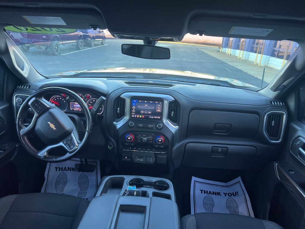 Used 2020 Black Chevrolet LT image 25