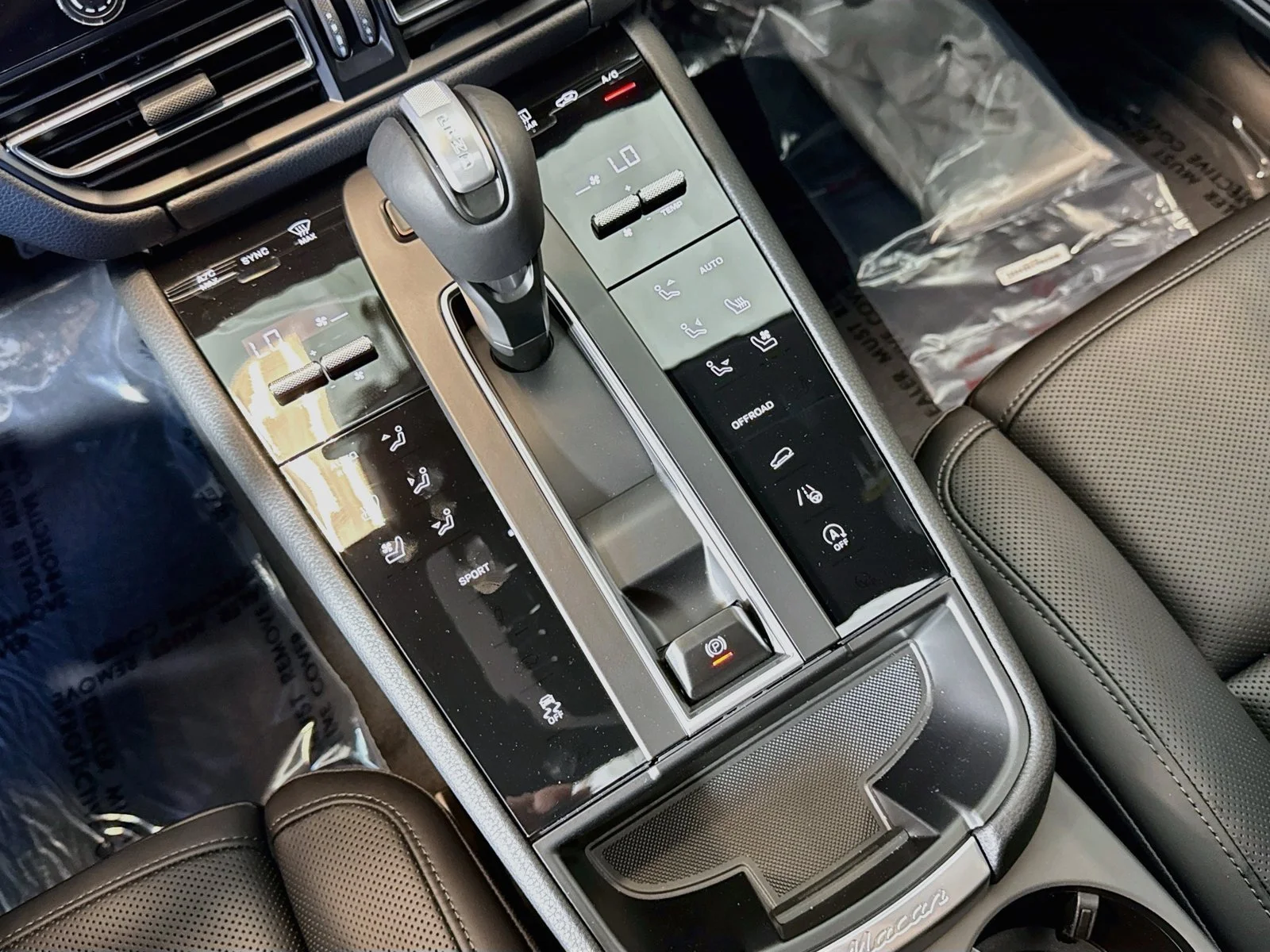 New 2026 White Porsche  image 18