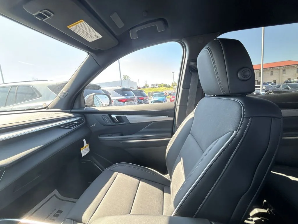 New 2026 Ebony Twilight Metallic Buick Preferred image 11