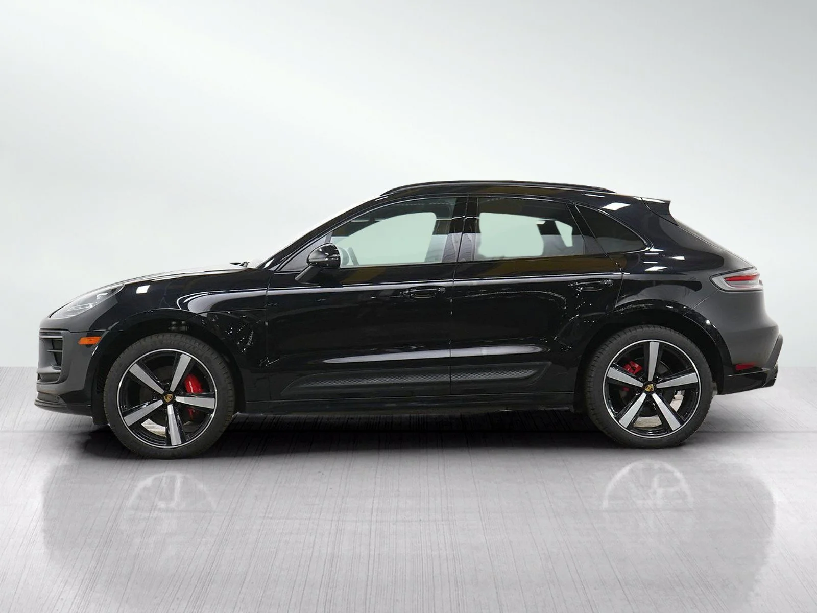 Used 2024 Porsche Macan S with VIN WP1AG2A52RLB40065 for sale in Wayzata, Minnesota