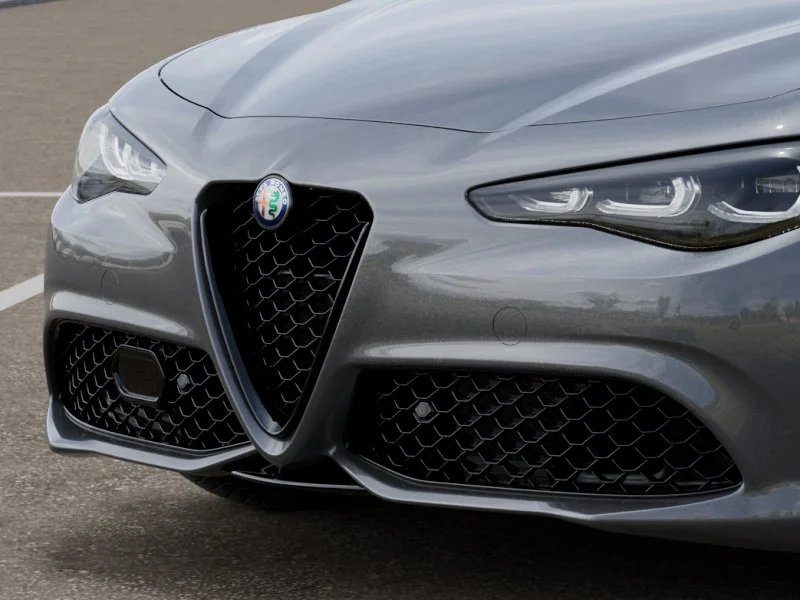 2025 Alfa Romeo Giulia Base - Photo 37